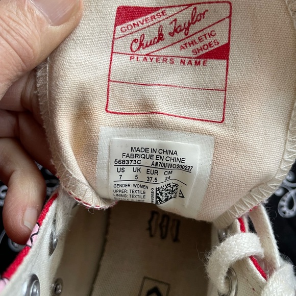 Converse Women's Floral High-Top Sneakers - Chuck 70 University High Red. Size 7 - Picture 8 of 8